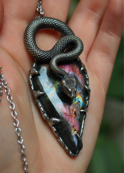 "Lana" labradorite snake necklace