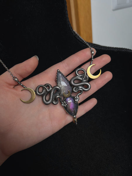 "Serpent" necklace