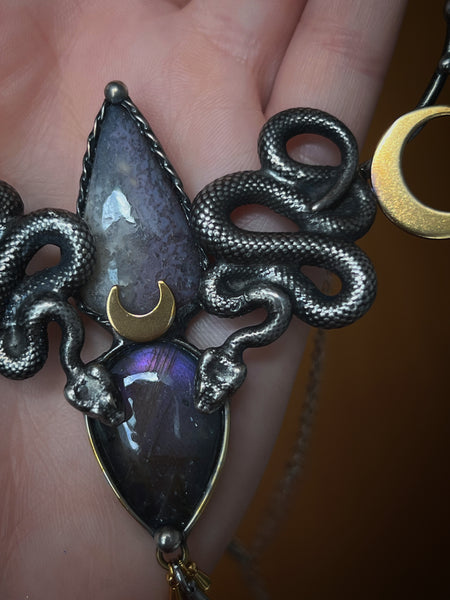 "Serpent" necklace