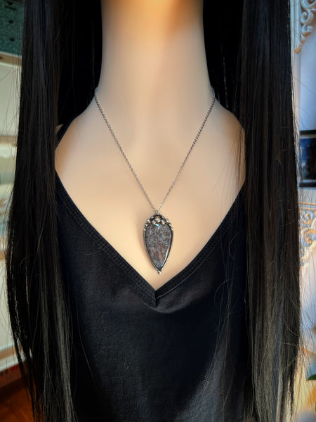 Agate necklace