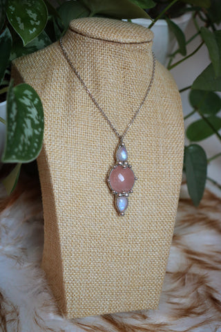 "Rose" necklace