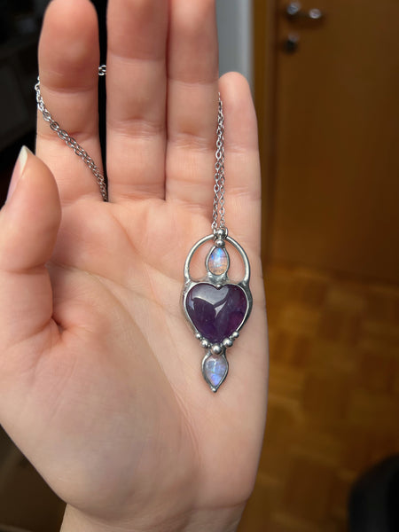 "Heart" necklace