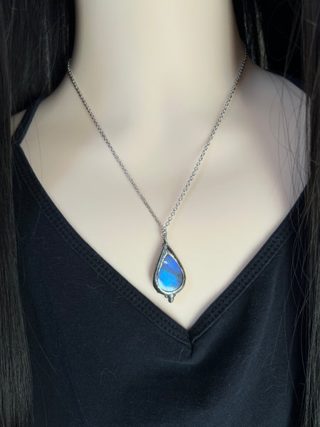 Blue labradorite necklace
