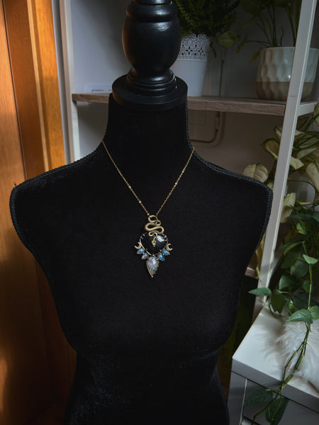 "Laila" necklace