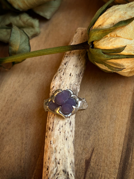 Grape agate ring