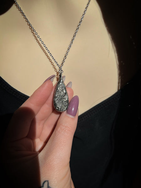 Rainbow labradorite necklace