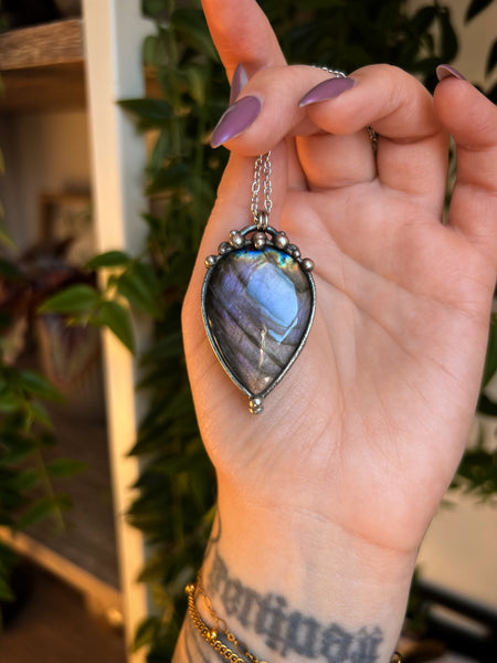 Purple labradorite necklace