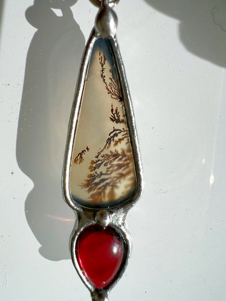 Ogrlica "Xael" z dendritičnim ahatom in rdečim granatom
