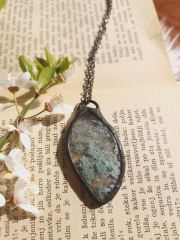 Moss agate pendant 2