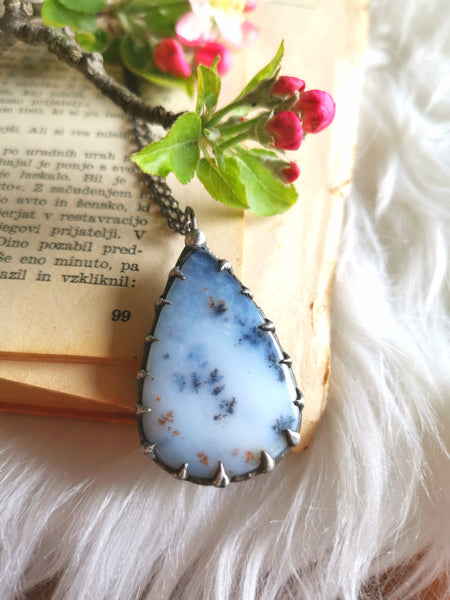 Dendritic agate pendant