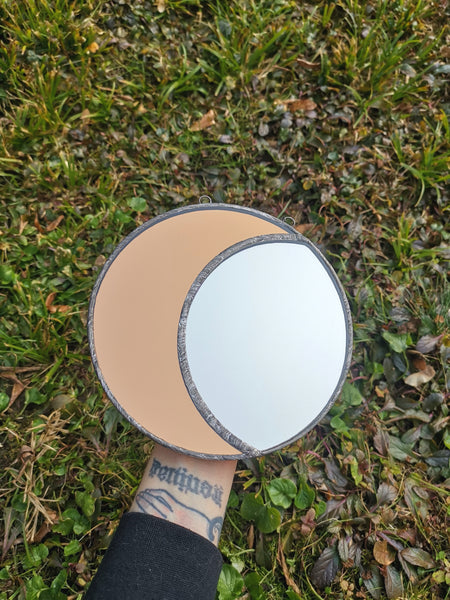 Ogledalo polmeseca 2