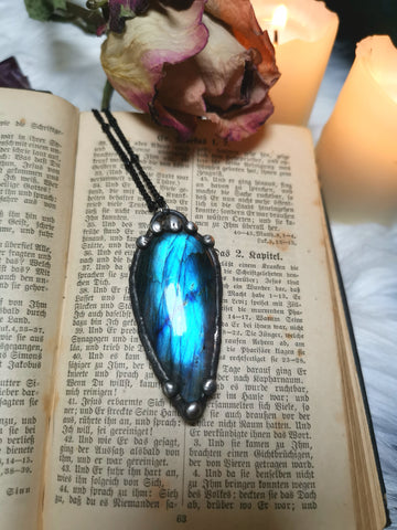 Blue labradorite pendant