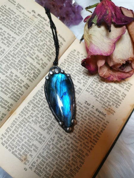 Blue labradorite pendant