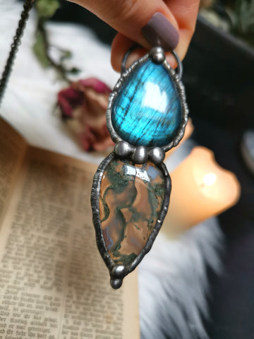 Moss agate and blue labradorite pendant