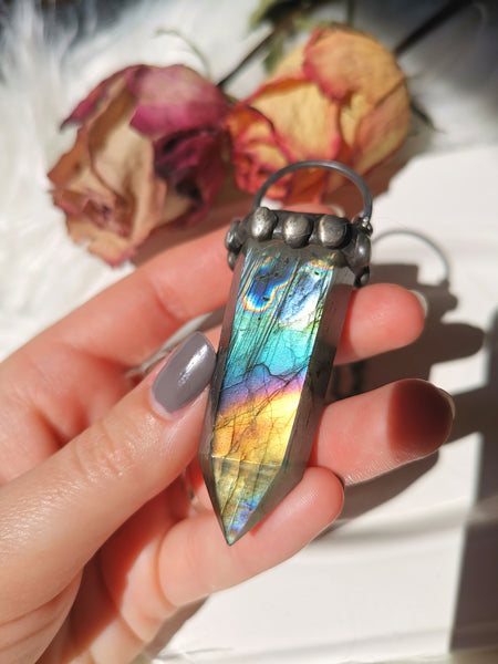 Rainbow labradorite wand pendant