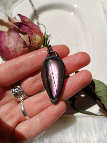 Purple labradorite two sided pendant