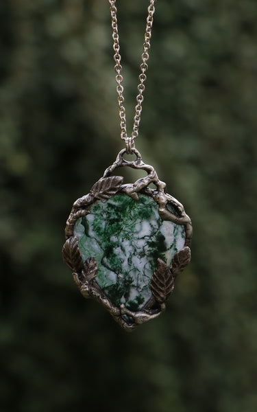 "Julita" moss agate necklace