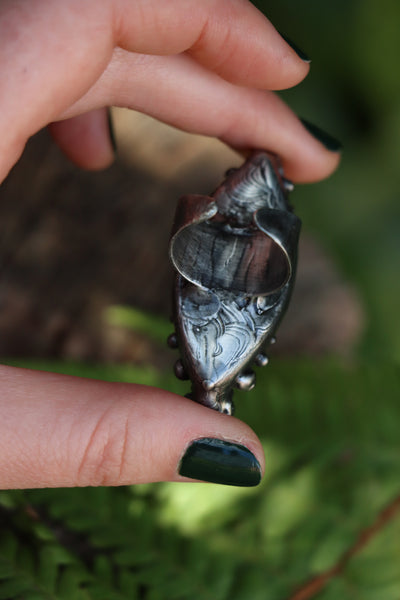 "Zuri" blue labradorite adjustable size ring