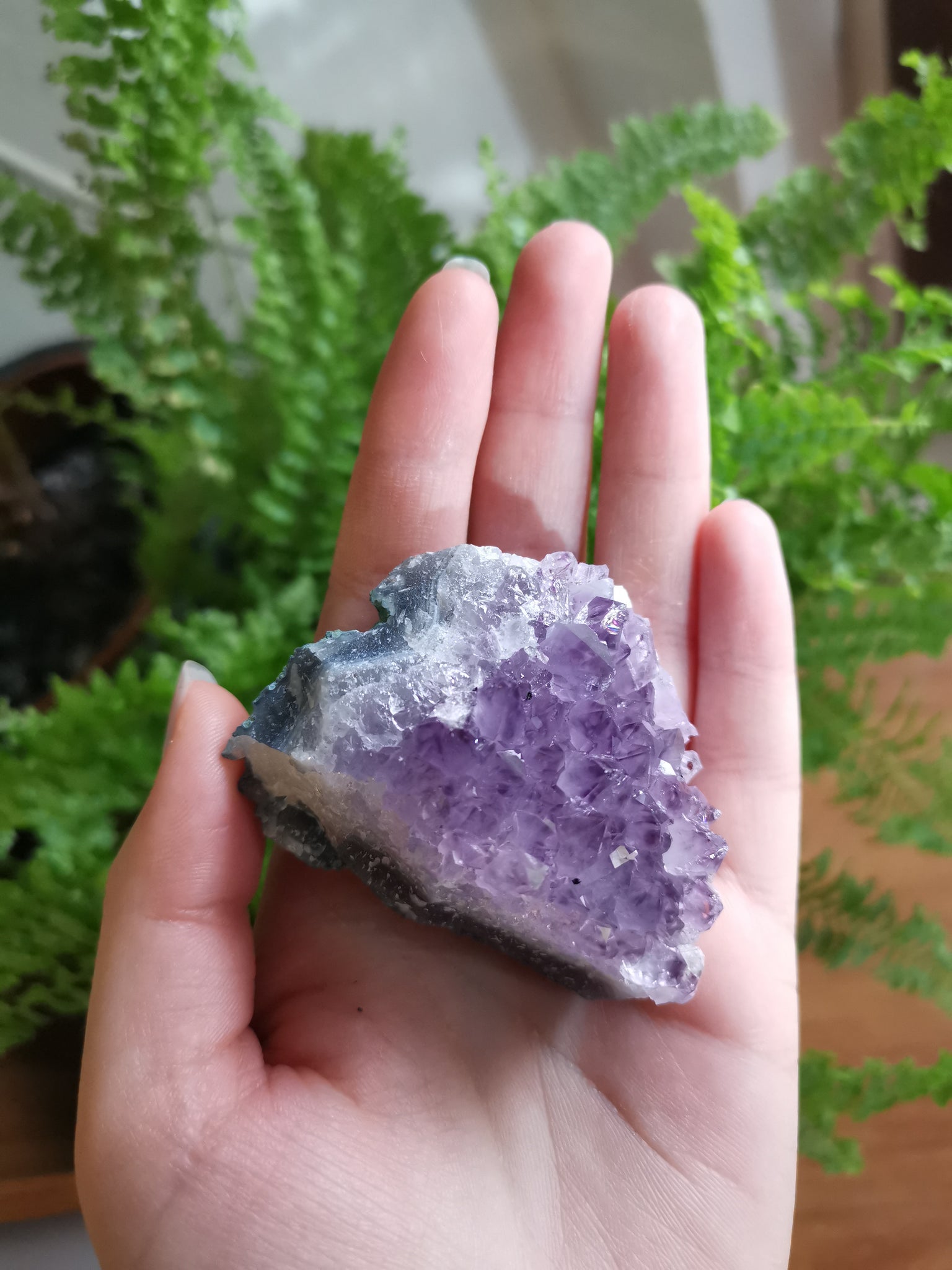 Amethyst cluster small