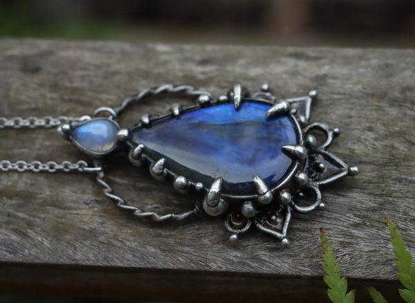 "Dara" blue labradorite and moonstone necklace