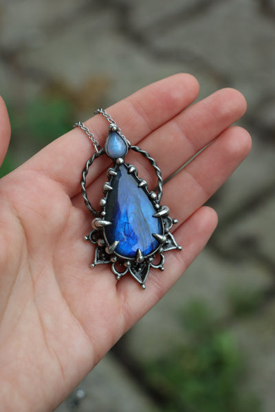 "Dara" blue labradorite and moonstone necklace