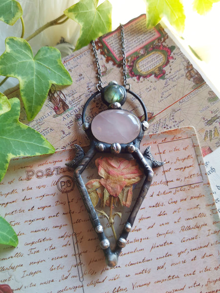 Vintage style dried rose necklace