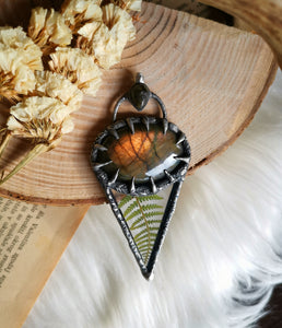 Brown labradorite and fern pendant