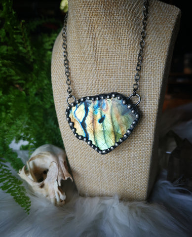 Raw shape labradorite necklace