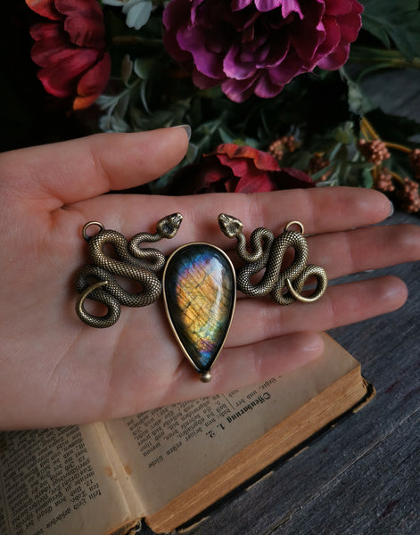 Serpent "rainbow labradorite" necklace