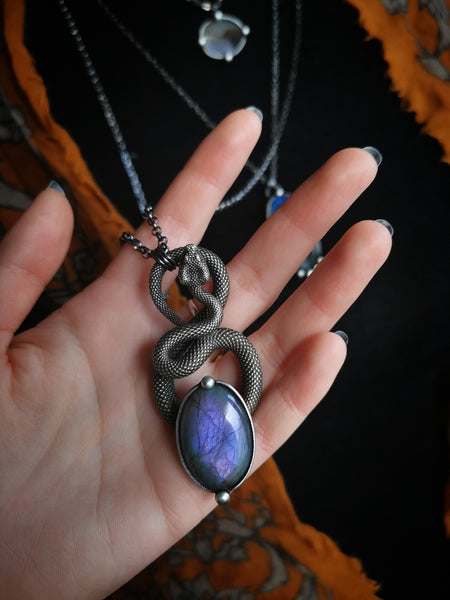 "Serpent necklace" with purple labradorite