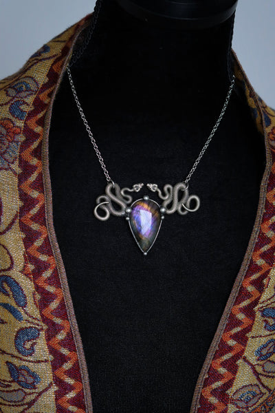 "Medusa" necklace