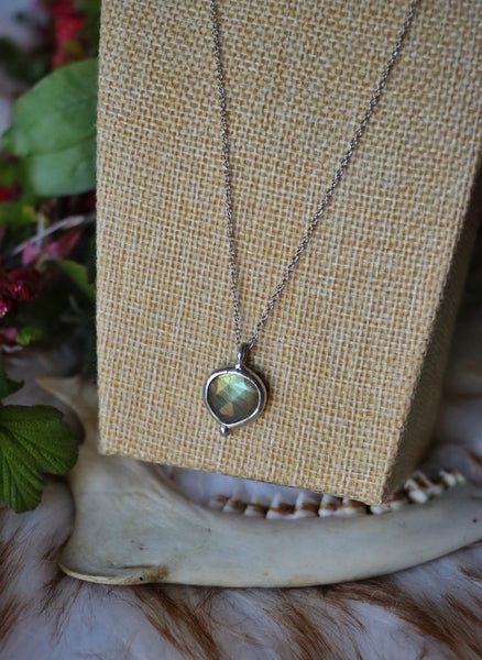 Mini labradorite necklace #1